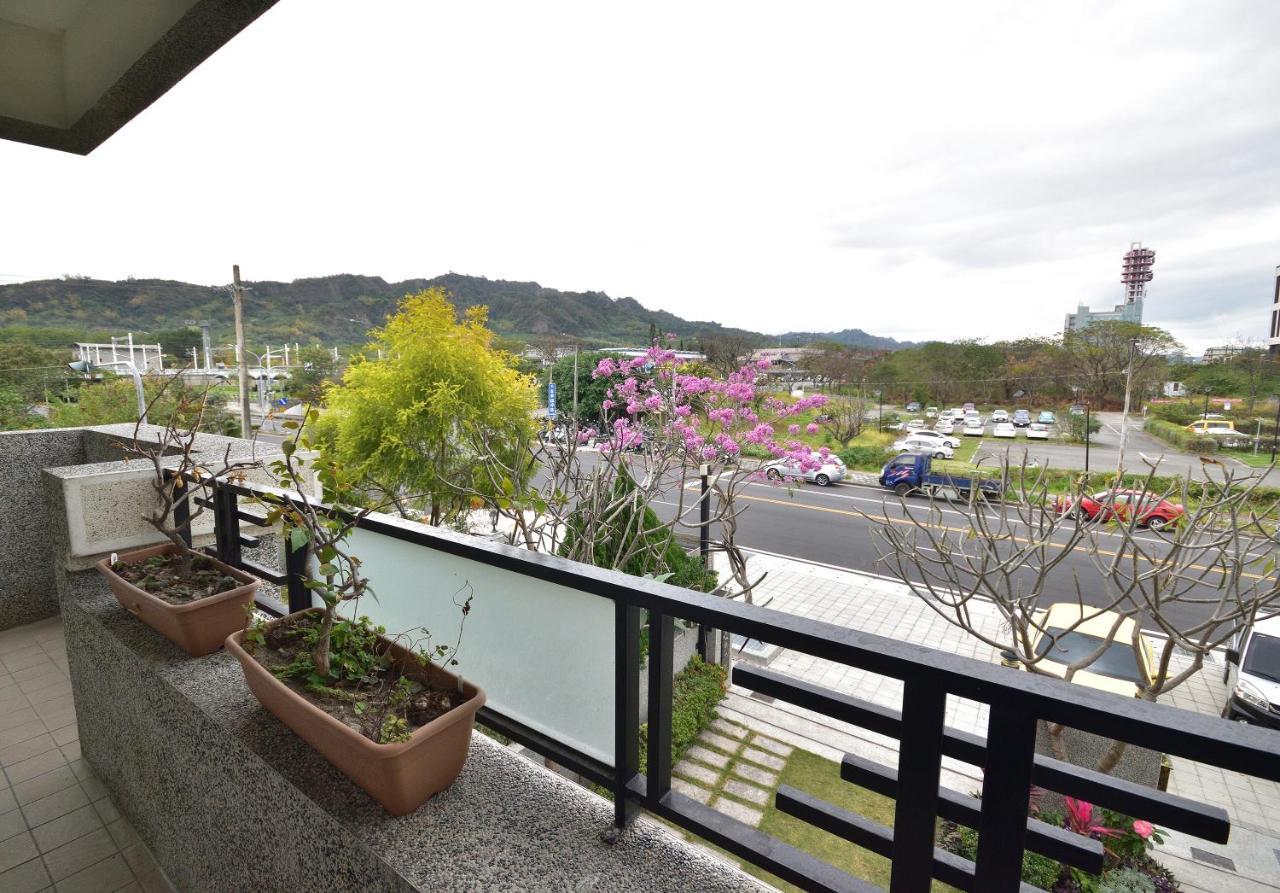 Moon Villa B&B Taitung Экстерьер фото