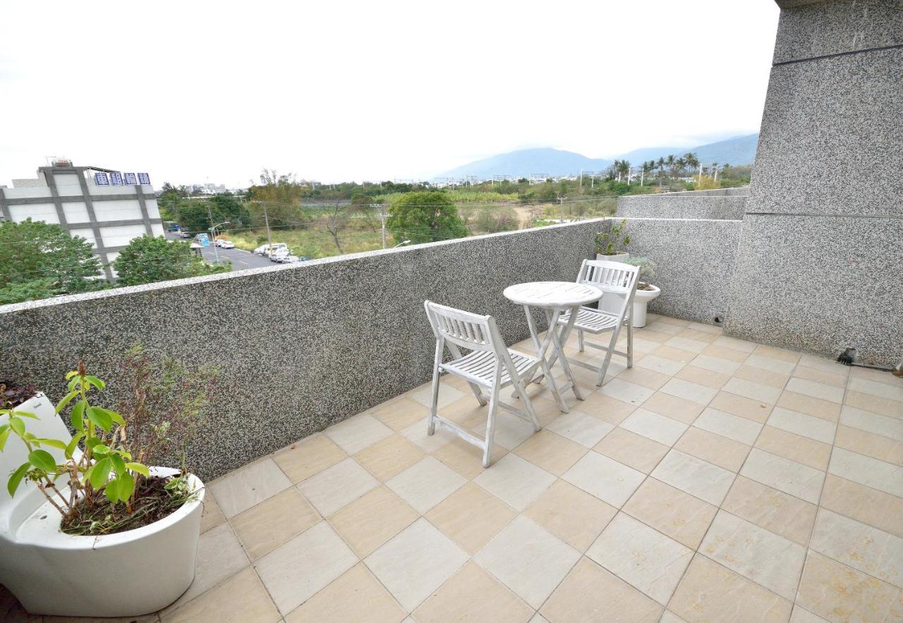 Moon Villa B&B Taitung Экстерьер фото
